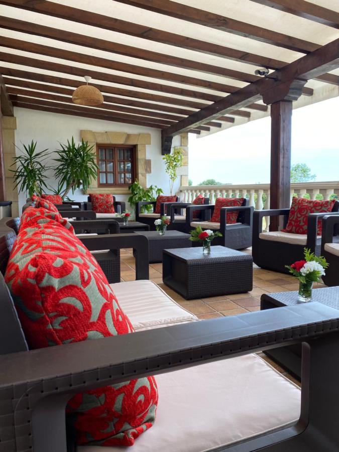 Don Pablo Hotel Pechon Bagian luar foto