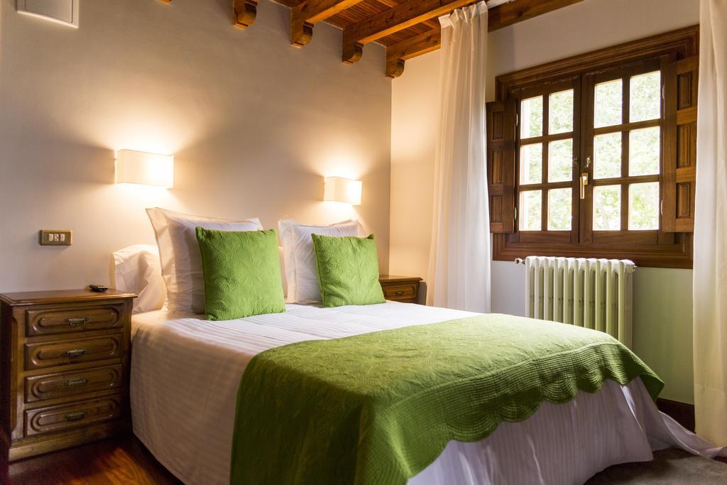 Don Pablo Hotel Pechon Bagian luar foto