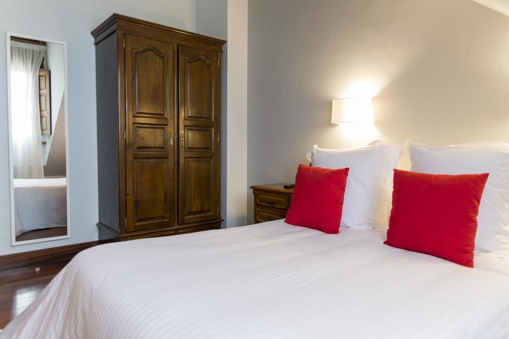 Don Pablo Hotel Pechon Bagian luar foto