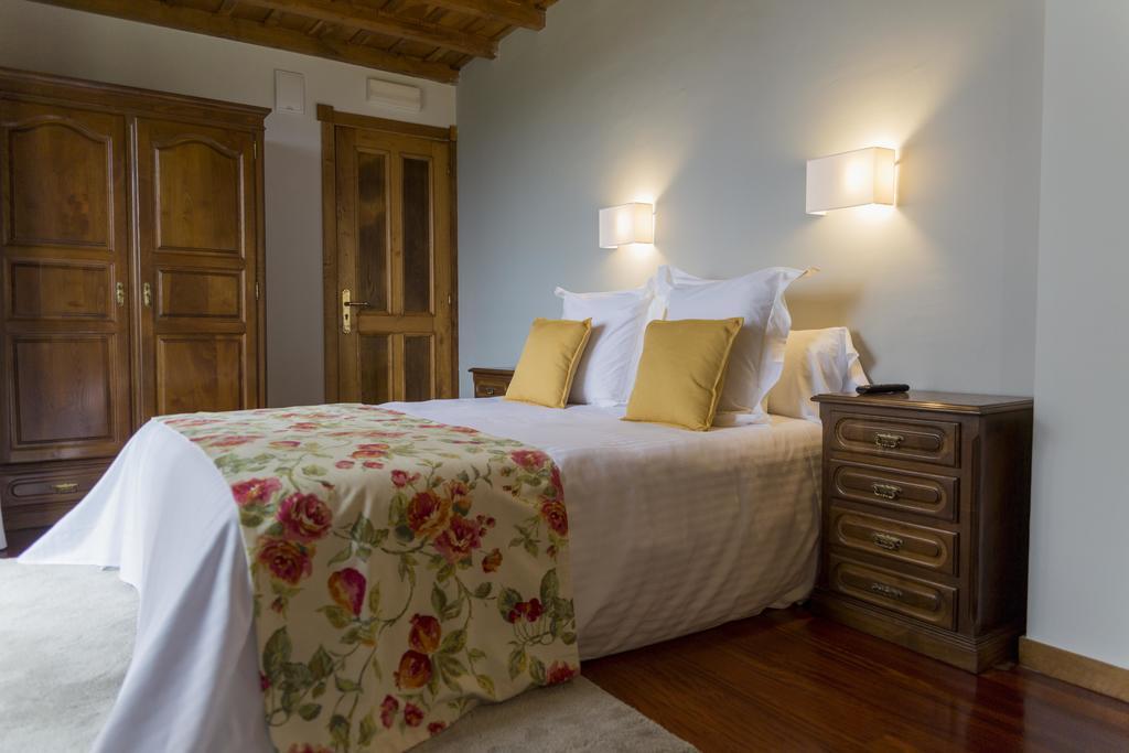 Don Pablo Hotel Pechon Bagian luar foto